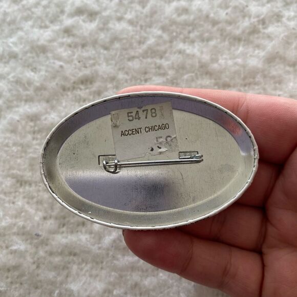 Vintage 80’s Chicago Anniversary Button Pin - Picture 2 of 6